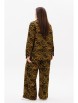 Брючный костюм артикул: 5077 темный хаки от Фантазия Мод - вид 2